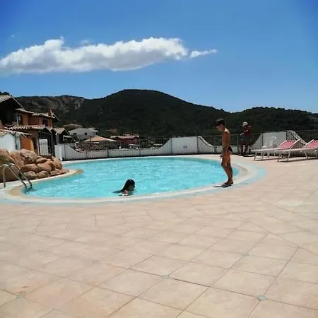 Villa Prestigiosa A - Parcheggio Riservato Chia