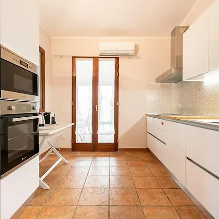Prestigiosa A - Parcheggio Riservato * Chia