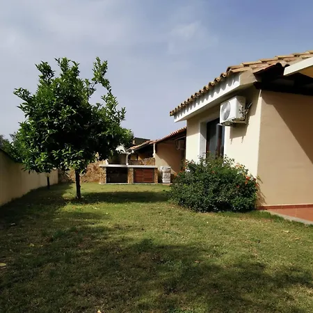 Prestigiosa A - Parcheggio Riservato Chia