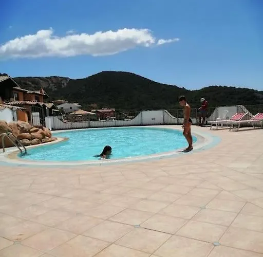 Villa Prestigiosa A - Parcheggio Riservato Chia